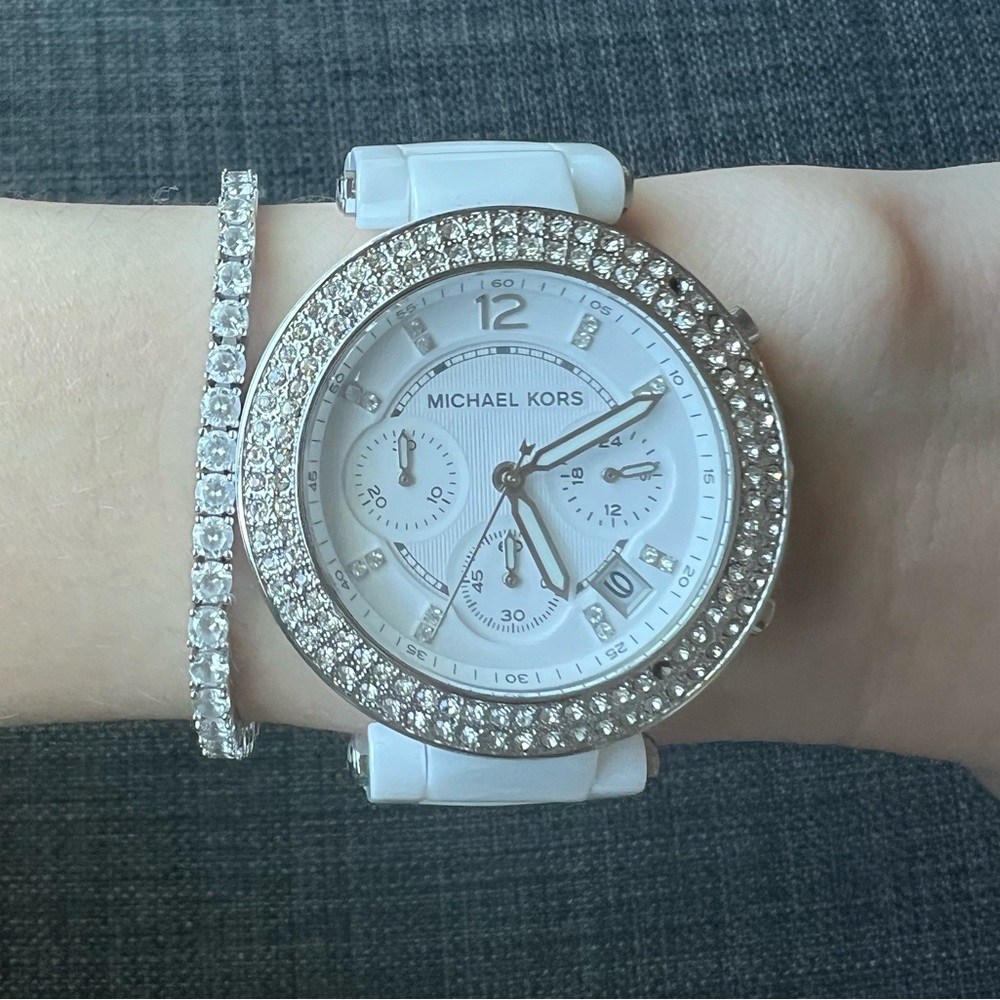 Michael Kors ($400 retail) Quartz Chronograph Crystal White Ceramic Watch MK5188